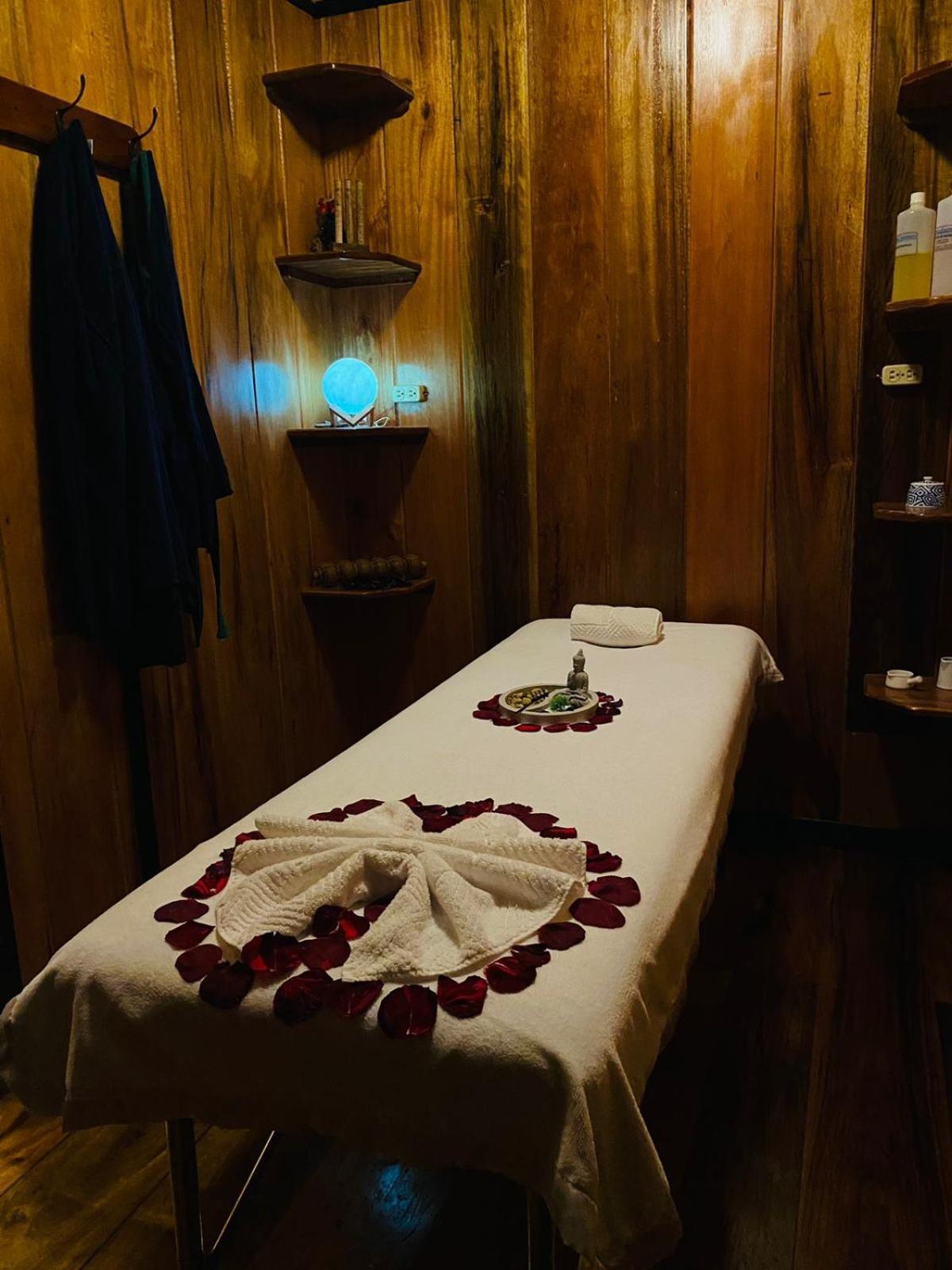 Guayabo Hostal Mindo Bagian luar foto