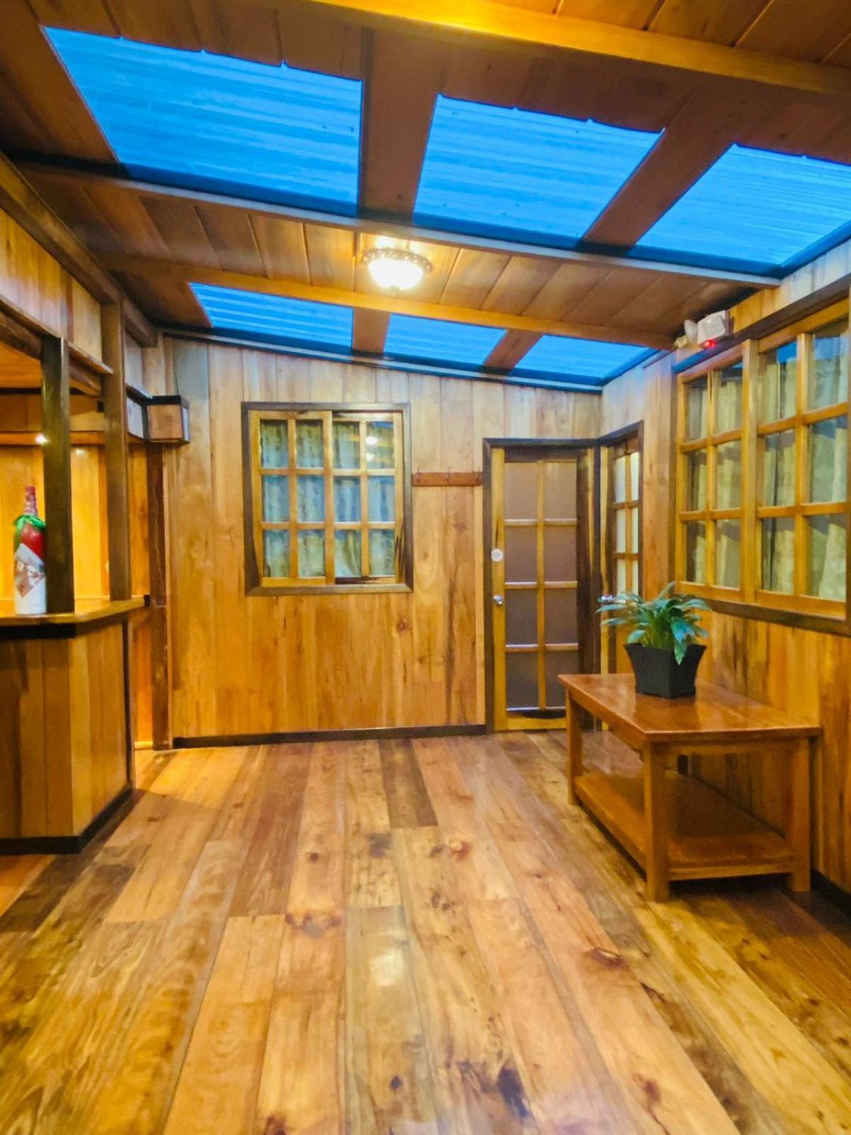 Guayabo Hostal Mindo Bagian luar foto