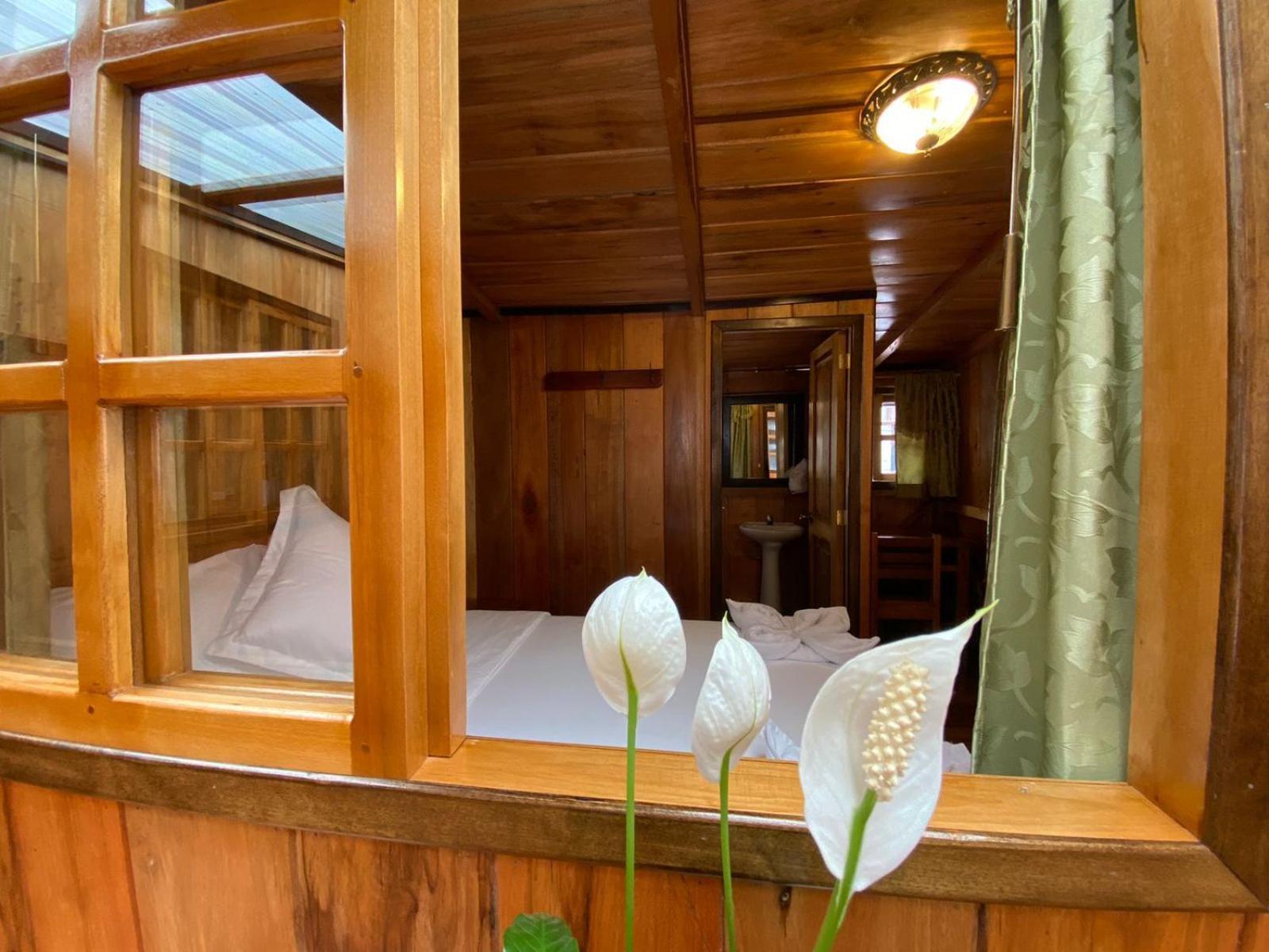 Guayabo Hostal Mindo Bagian luar foto