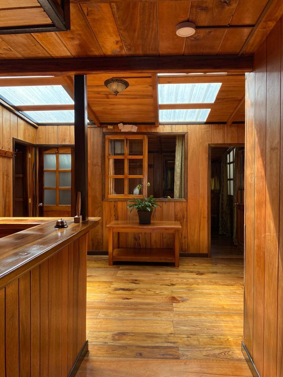 Guayabo Hostal Mindo Bagian luar foto