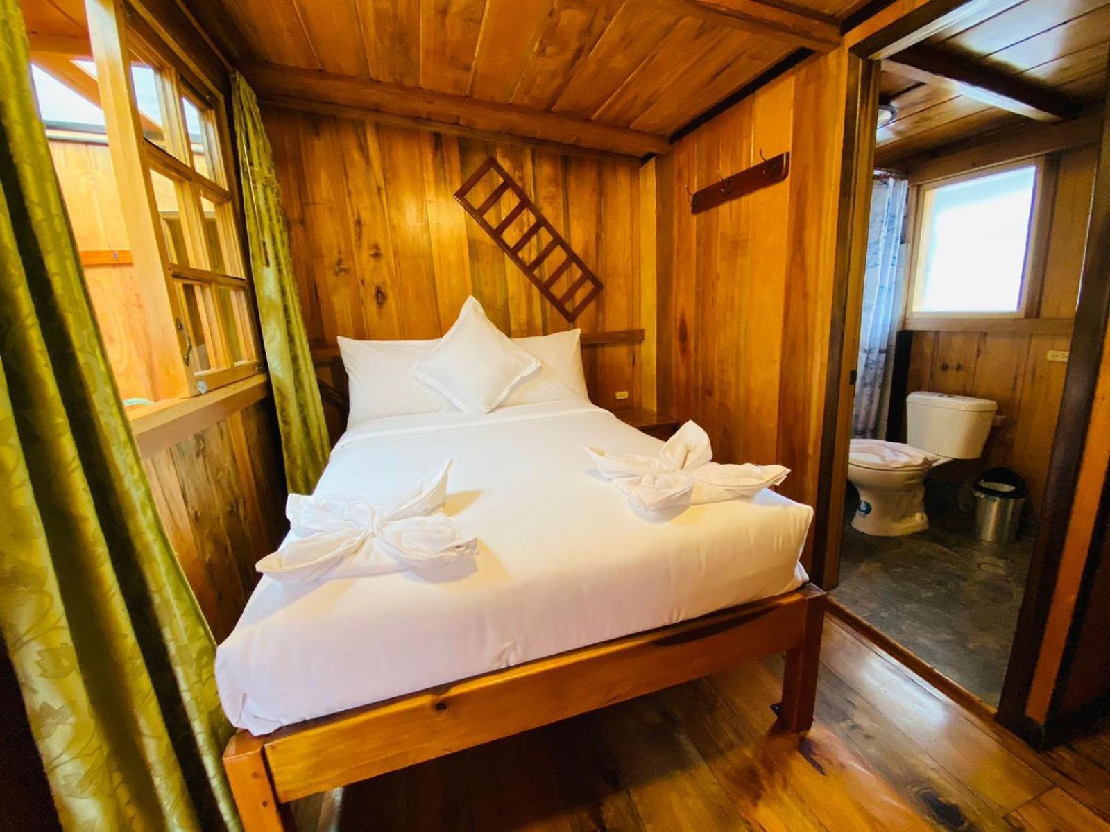 Guayabo Hostal Mindo Ruang foto